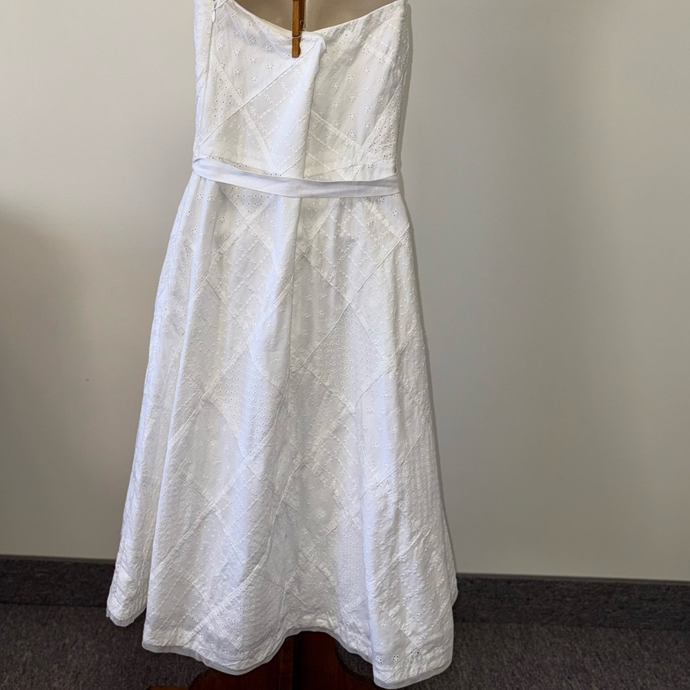 American Eagle (12) White Pointelle Detail Pattern Strapless Dress - Picture 6 of 7